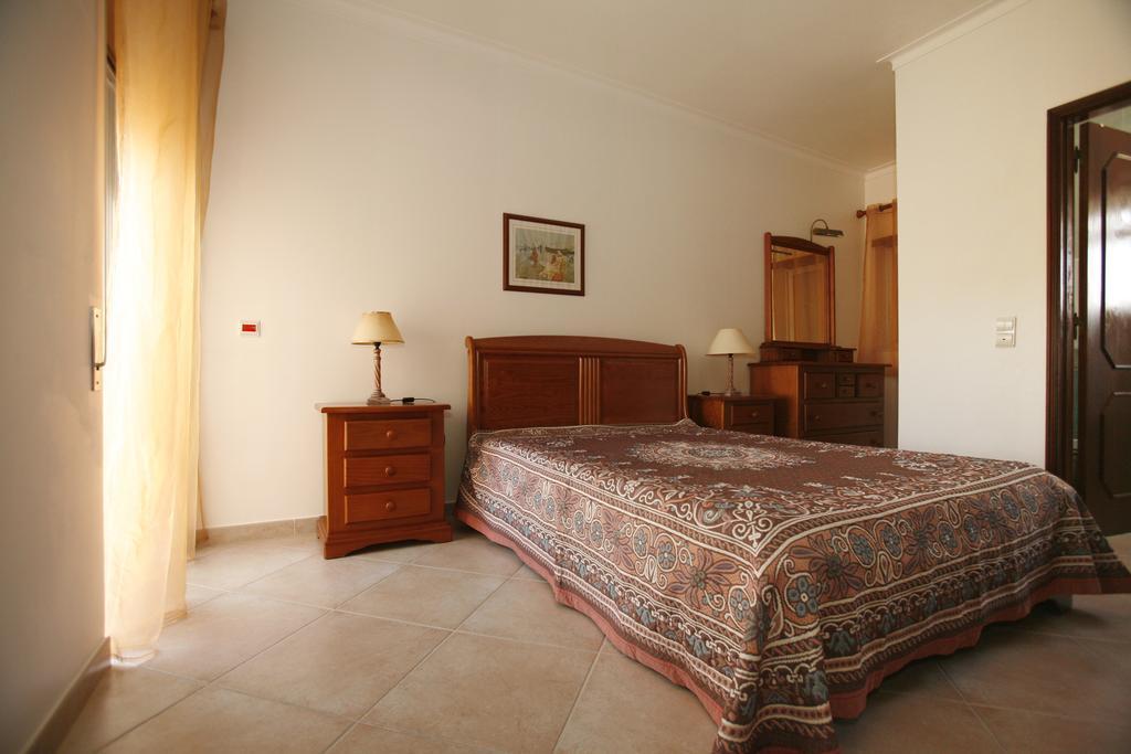 Apartamentos Coral Do Vau Portimao Phòng bức ảnh